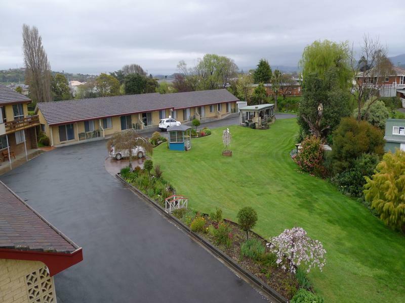Willaway Motel Apartments 울버스톤 외부 사진